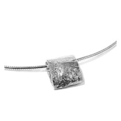 Collier YAO